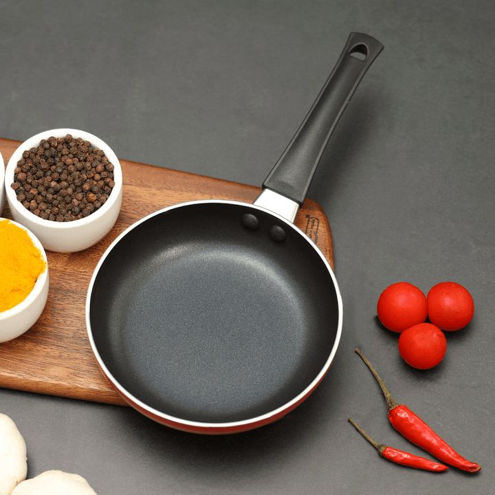 14Cm Mini Frying Pan, Aluminum Non - Stick - Souk Al RasPots & Pans