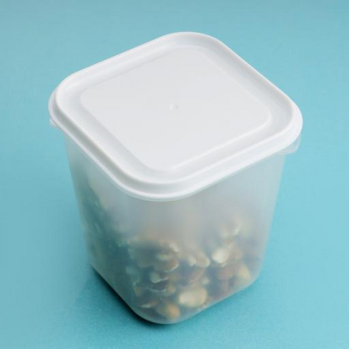 4 Pcs Food Storage Container - Polymer Container for Kitchen Pantry Organization and Storage - BPA-Free and Freezer Safe 650ml