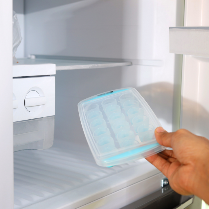 Ice Tray With Lid - 18 Cubes Ice Blue Tray