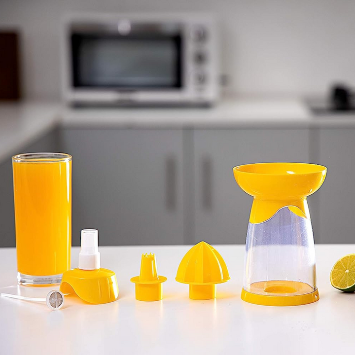 Lemon Squeezer With Sprayer, Multi-Colour