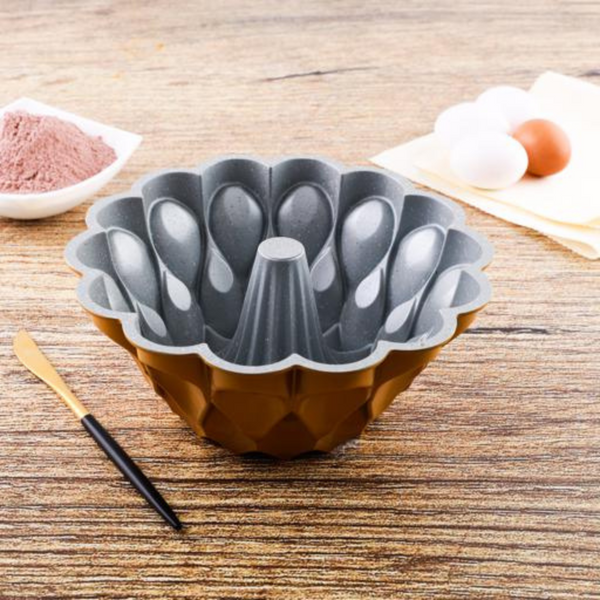 Peacock Cake Mould - Aluminium - Non-Stick Coating 24Cm