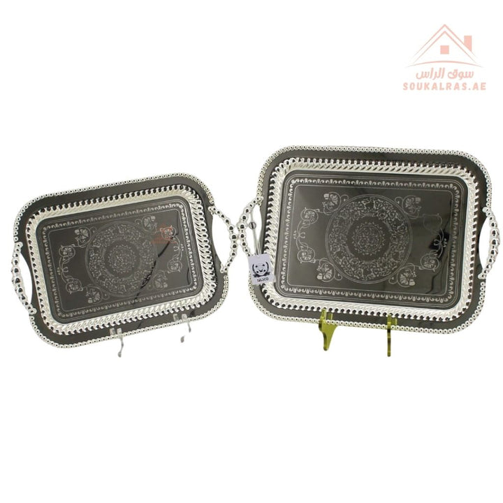 صينية تقديم مستطيلة فاخرة بنقش عربي – تصميم عربي باللون الفضى| متوفرة بمقاسين|  مثالية لتقديم الشاي والقهوة والحلويات والتمر في الضيافة اليومية 