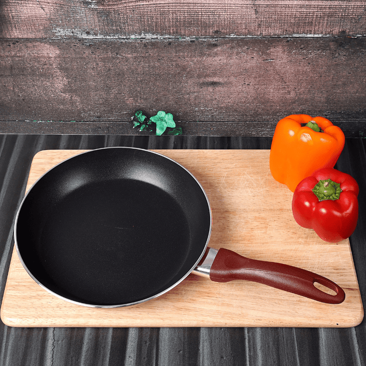 Aluminium Non - Stick Fry Pan 2Pcs (28 & 22Cm) - Souk Al RasPots & Pans