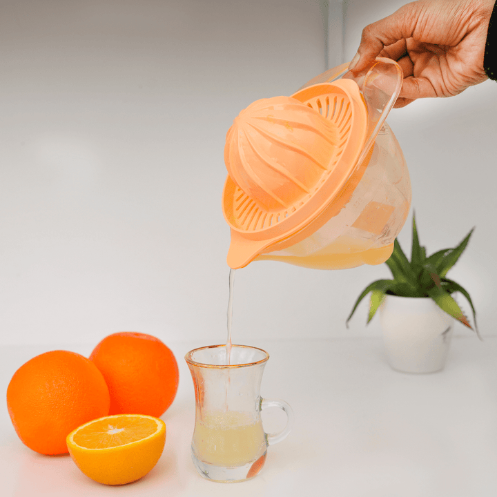 Citrus Manual Juicer - Healthy & Easy to Use - Clean Citrus Juicer 625ML - Souk Al RasKitchen Accessories