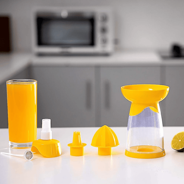 Lemon Squeezer With Sprayer, Multi - Colour - Souk Al RasKitchen Accessories