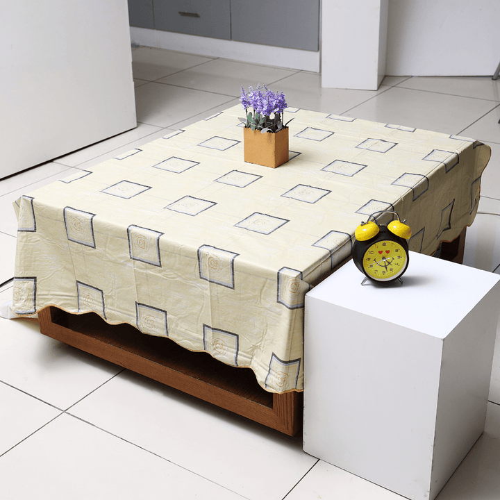 Round Table Cloth - Tablecloth Cover - Wipeable & Waterproof 162CM - Souk Al RasTablecloths & Place Mats