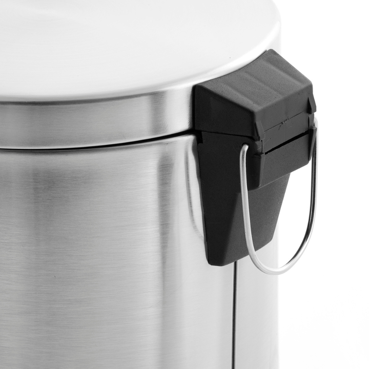 Stainless Steel Kitchen Pedal Trash Bin 12L - Souk Al RasHousehold