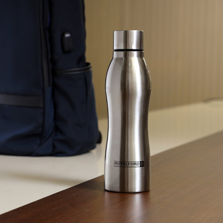 Stainless Steel Sports Bottle - Silver 750ml - Souk Al RasDrinkware