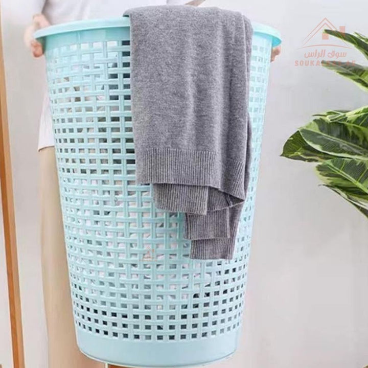 Venice Laundry Basket with Lid 42x55CM | Plastic Woven Design Ventilated design keeps clothes fresh Perfect for bedrooms, bathrooms, and laundry areas | Durable & Lightweight - Mix Color - Souk Al Ras