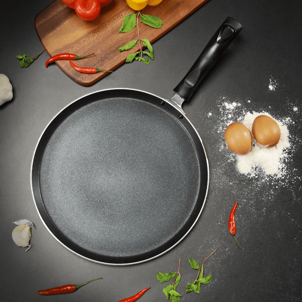 28CM Non - Stick Flat Tawa, Premium Quality Aluminium - Souk Al RasCookware