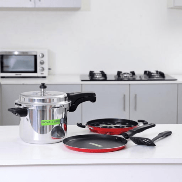 4 - in - 1 Pressure Cooker Combo with Even - Heating Portable Base, Pan, Tawa and Nylon Turner - Souk Al RasPots & Pans