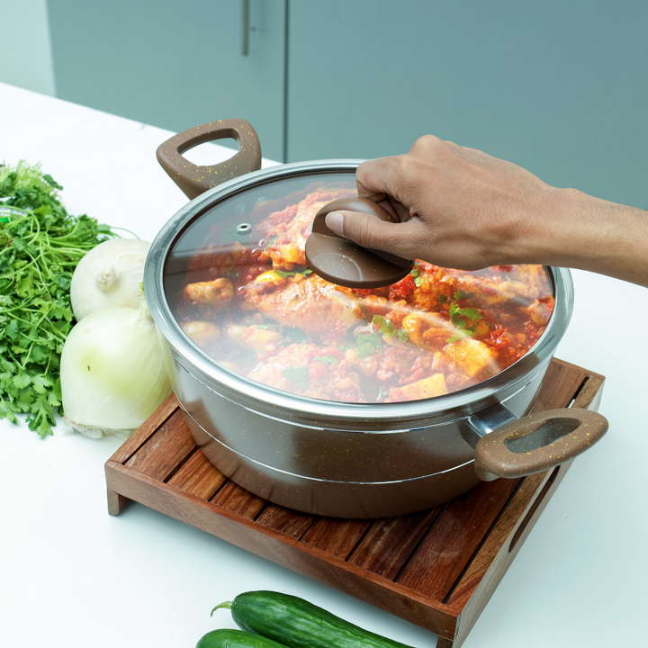 Aluminium Casserole with Glass Lid Granite Coating Bakelite Handle