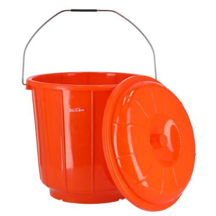 DELCASA 18 Liter Plastic Bucket with Lid and Strong Handle - Red