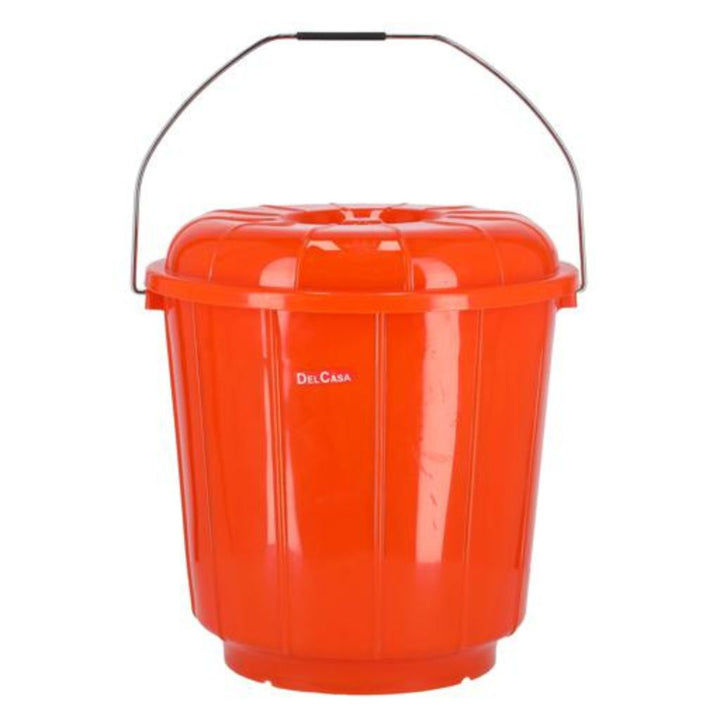 DELCASA 18 Liter Plastic Bucket with Lid and Strong Handle - Red