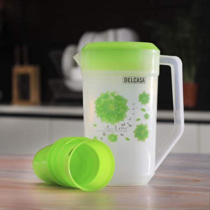 DELCASA Multi-Purpose Plastic Portable Water Jug with Spill-Proof Lid and 4 Glasses 2.3L - Perfect for Household, Coffee Shop, Restaurant and Picnic Juice