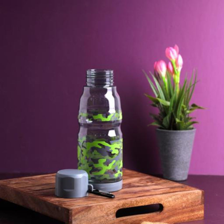 DELCASA Water Bottle with Portable Cap - Lead-Free and Perfect for Travel - 0.5L