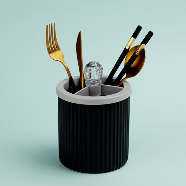 Plastic Spoon Holder, Keep Your Cutlery Organized