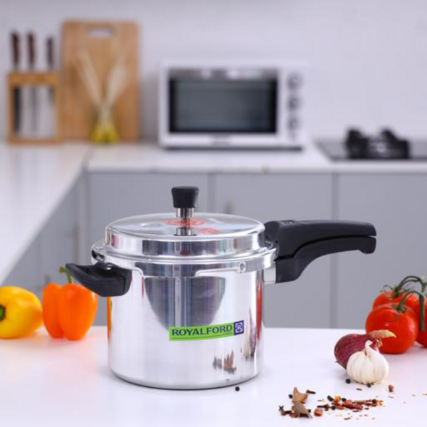 ROYALFORD 5L Heavy-Duty Aluminium Pressure Cooker with Induction Base and Lid