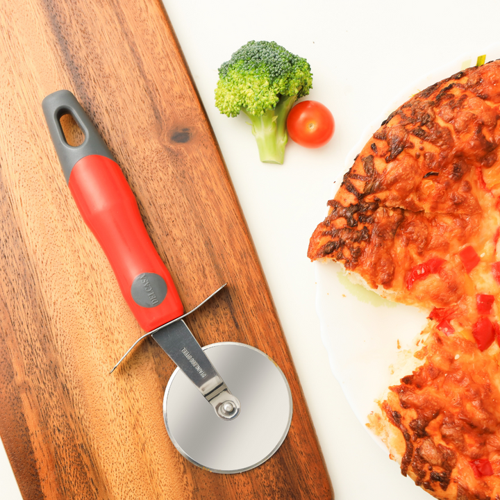 Stainless Steel Durable Pizza Cutter Silver and Red 21.5X7.5 CM