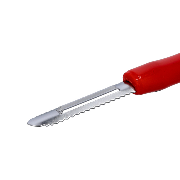 Stainless Steel Swivel Peeler with Elegant Design and PP Handle in UAE