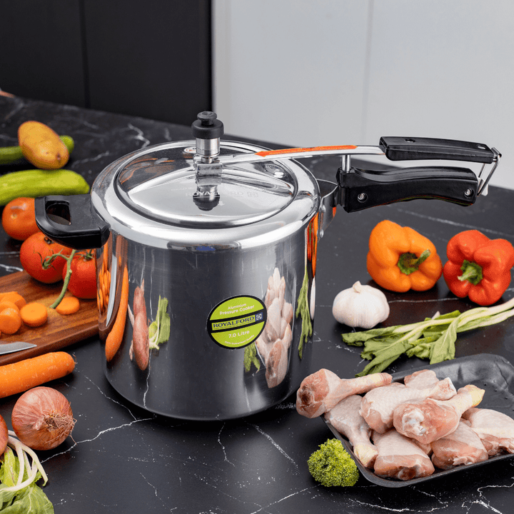 ALuminium Pressure Cooker 7L | Extra Gasket, Safety Valve | Durable, Comfortable Handles | Steaming, Cooking - Souk Al RasPressure Cookers & Canners