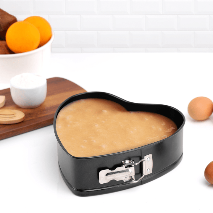 Heart shape Spring Foam Pan Cheesecake Baking Ware with Nonstick Leak - Proof Design - Souk Al RasBakeware