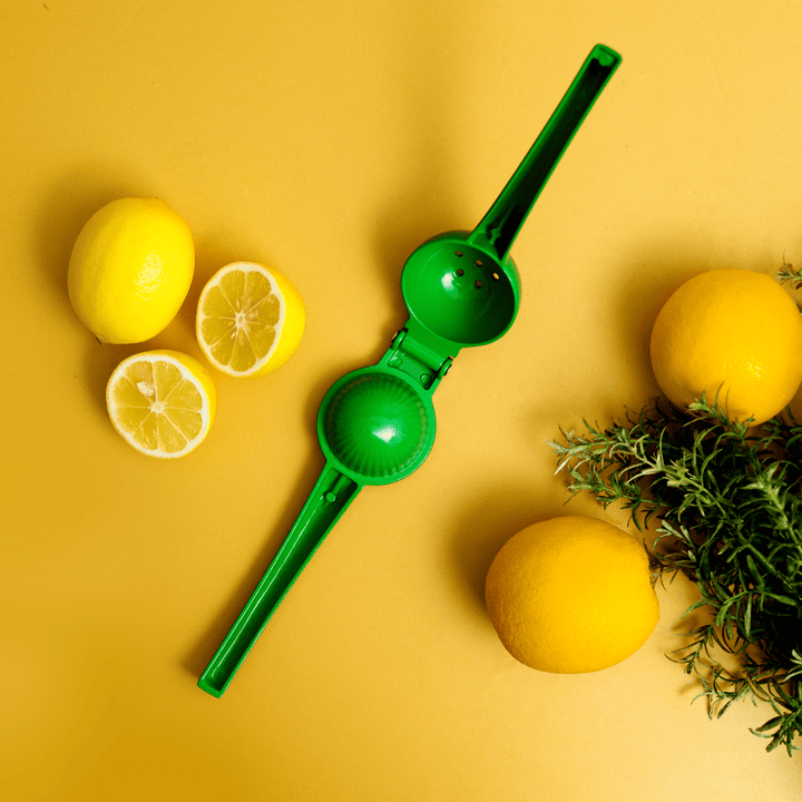 Manual Citrus Lemon Squeezer Aluminium Alloy Material Fruit Juicer - Souk Al RasKitchen Accessories