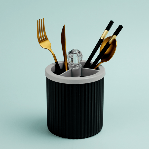 Plastic Spoon Holder, Keep Your Cutlery Organized 1000ML - Souk Al RasKitchen Utensil Holders & Racks