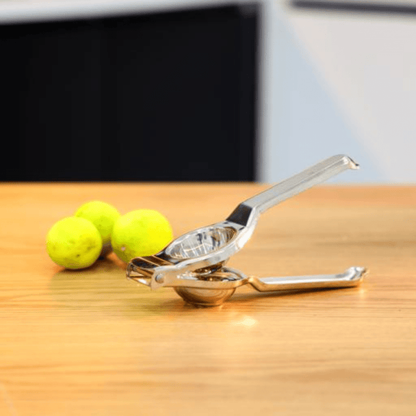 Stainless Steel Lemon Squeezer, Manual Juicer - Souk Al RasKitchen Accessories