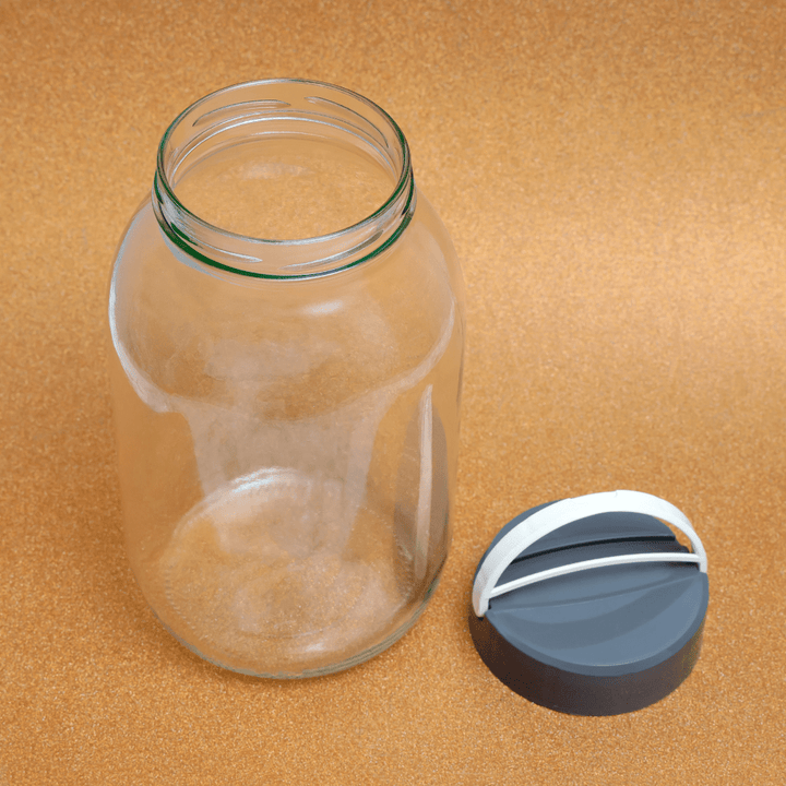 Transparent Glass Jar with Lid and Handle, 3Liter - Souk Al RasKitchen Accessories