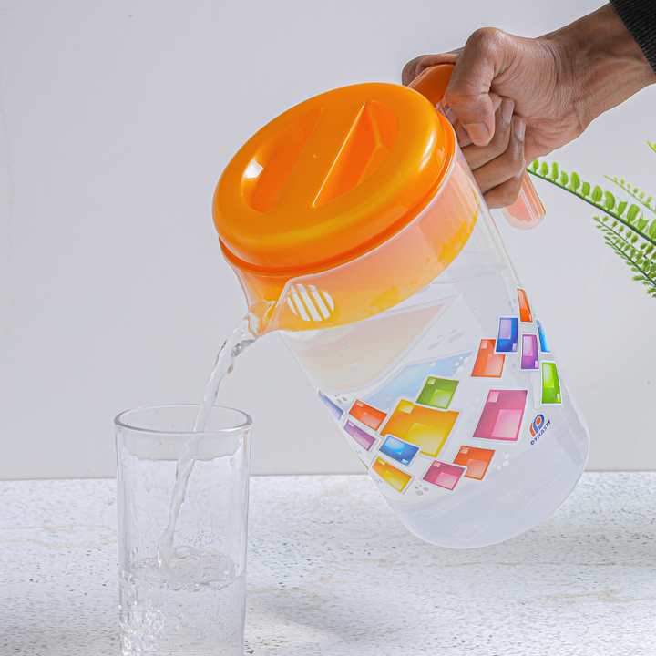 water jug made of high-quality polypropylene 2000 ML